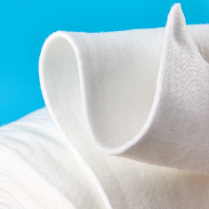 তুলো গলিয়ে ঠান্ডা পানি